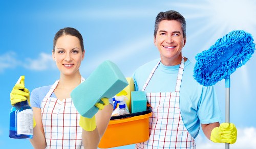 Professional curtain cleaning methods used in Cubitt Town